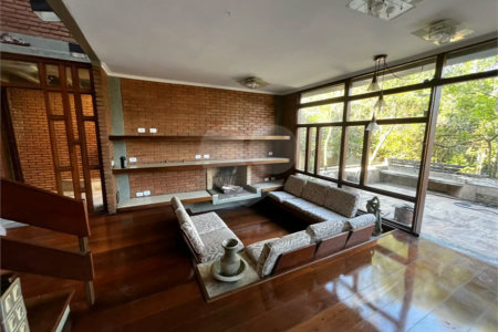 Sobrado à venda com 3 quartos, sendo 1 suíte, em Rolinópolis, São Paulo, SP