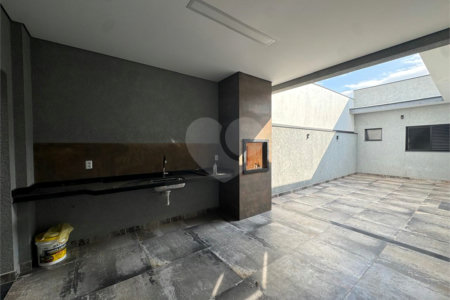 Casa à venda com 3 quartos, sendo 1 suíte, no condomínio Residencial Villagio Wanel, Sorocaba - SP