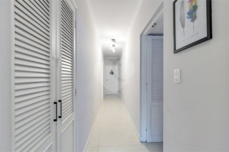 Casa à venda com 4 suítes em Jardim Marajoara, São Paulo, SP