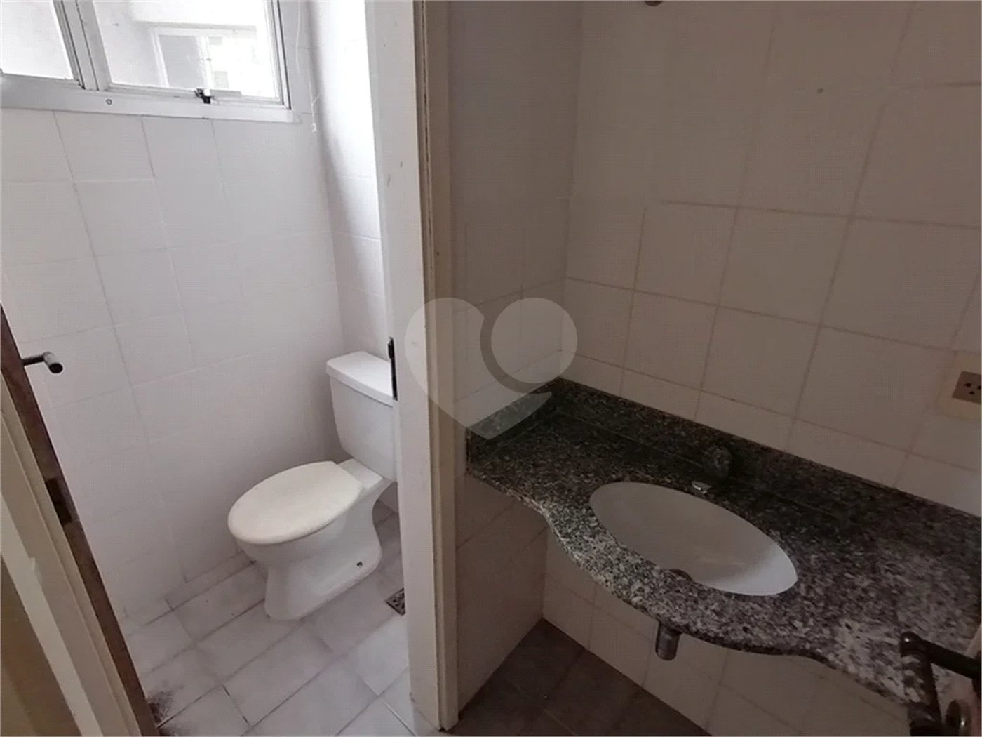 SALA COMERCIAL 40m2 VENDA/LOCAÇÃO NO CENTRO DE CAMPINAS