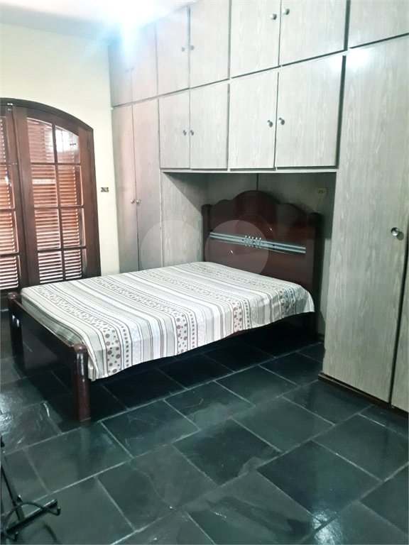 Casa à venda com 4 quartos, sendo 1 suíte, no Centro, Vinhedo, SP