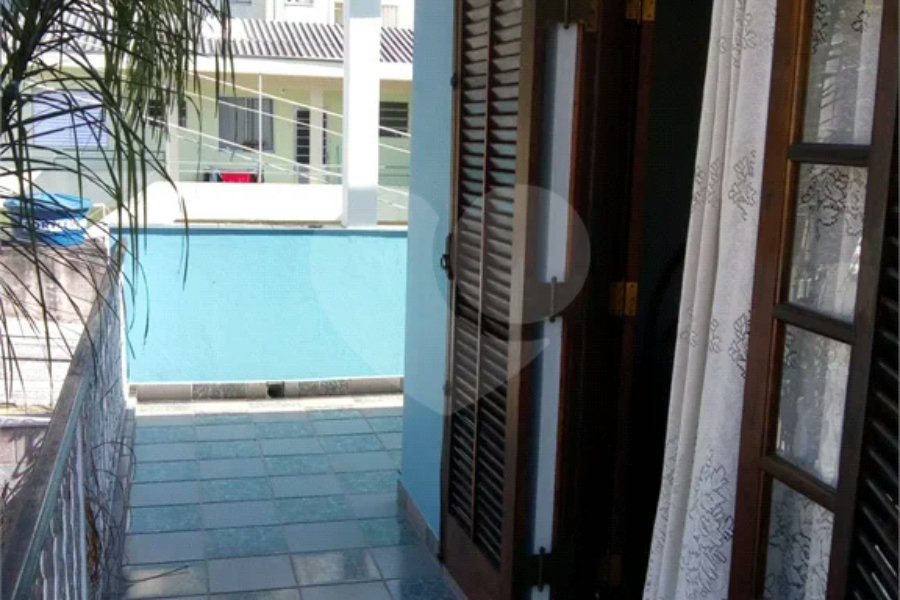 Sobrado à venda com 3 quartos, sendo 1 suíte,  em Tremembé, São Paulo, SP