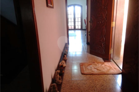 Sobrado à venda com 5 quartos, sendo 2 suítes, em Vila Rosália, Guarulhos, SP