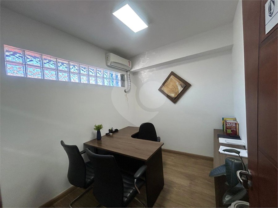 Sobrado para alugar com 5 quartos, sendo 1 suíte,  em Chácara Santo Antônio, São Paulo, SP