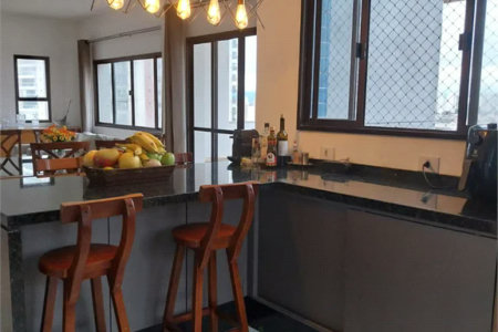 Apartamento à venda com 4 quartos, sendo 1 suíte, em Vila Ipojuca, São Paulo, SP