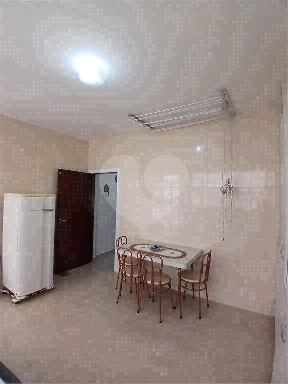 Sobrado à venda com 4 quartos, sendo 2 suítes, em Jardim Leonor, São Paulo, SP
