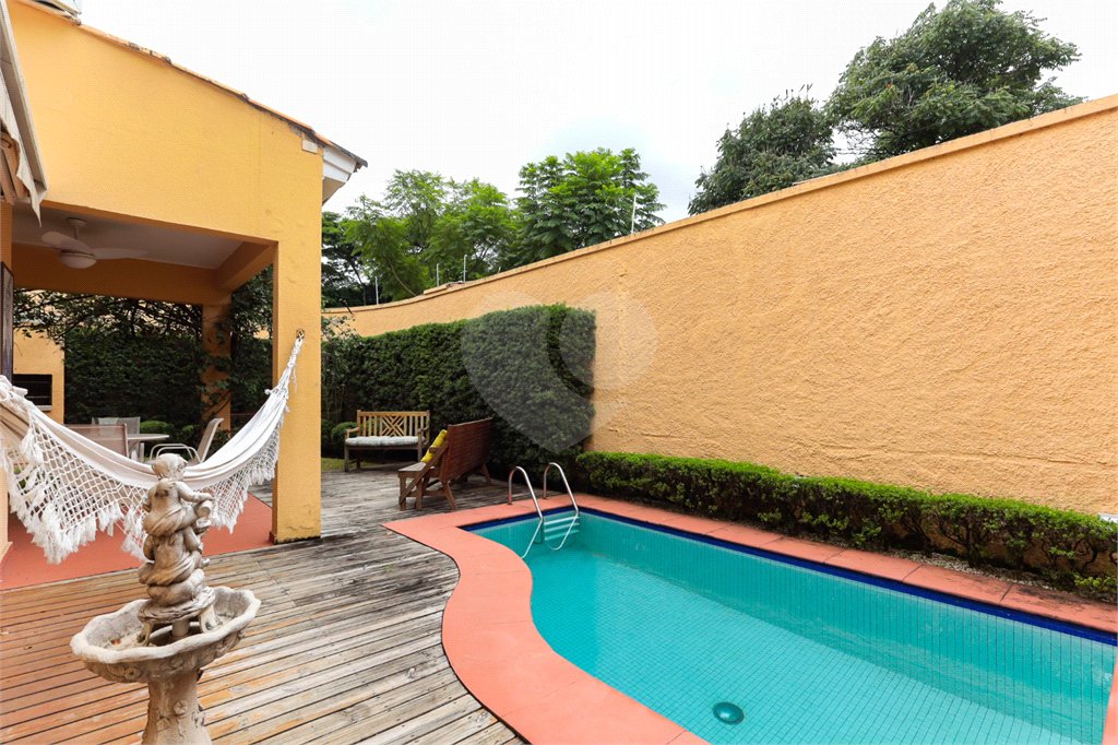 Casa à venda com 4 suítes no condomínio Residencial Courtyard Village, São Paulo - SP