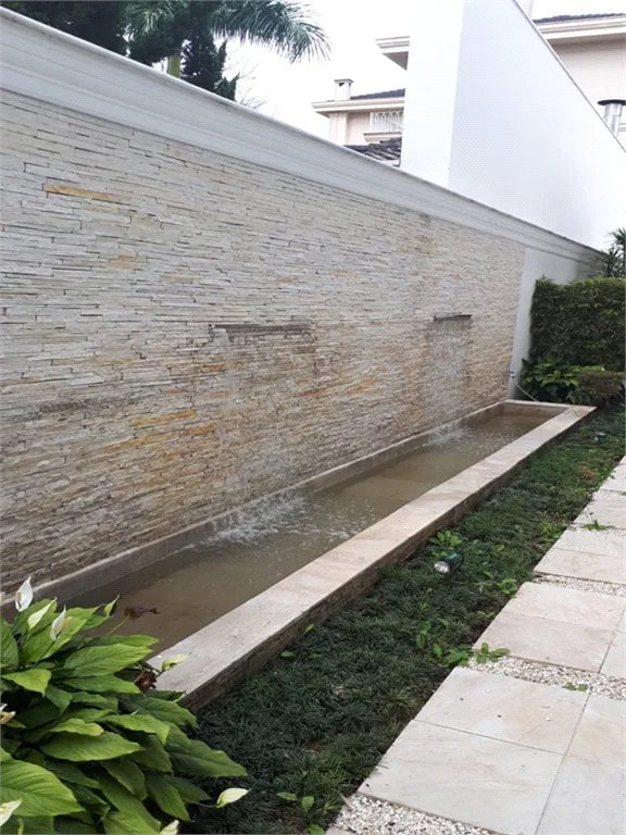 Casa à venda com 4 suítes no condomínio Residencial Morumbi, São Paulo - SP