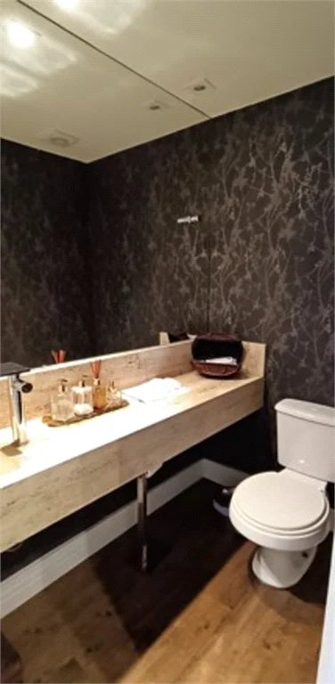 Cobertura à venda com 3 quartos, sendo 4 suítes,  em Vila Andrade, São Paulo, SP