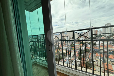 Apartamento à venda com 3 suítes em Santa Teresinha, São Paulo, SP