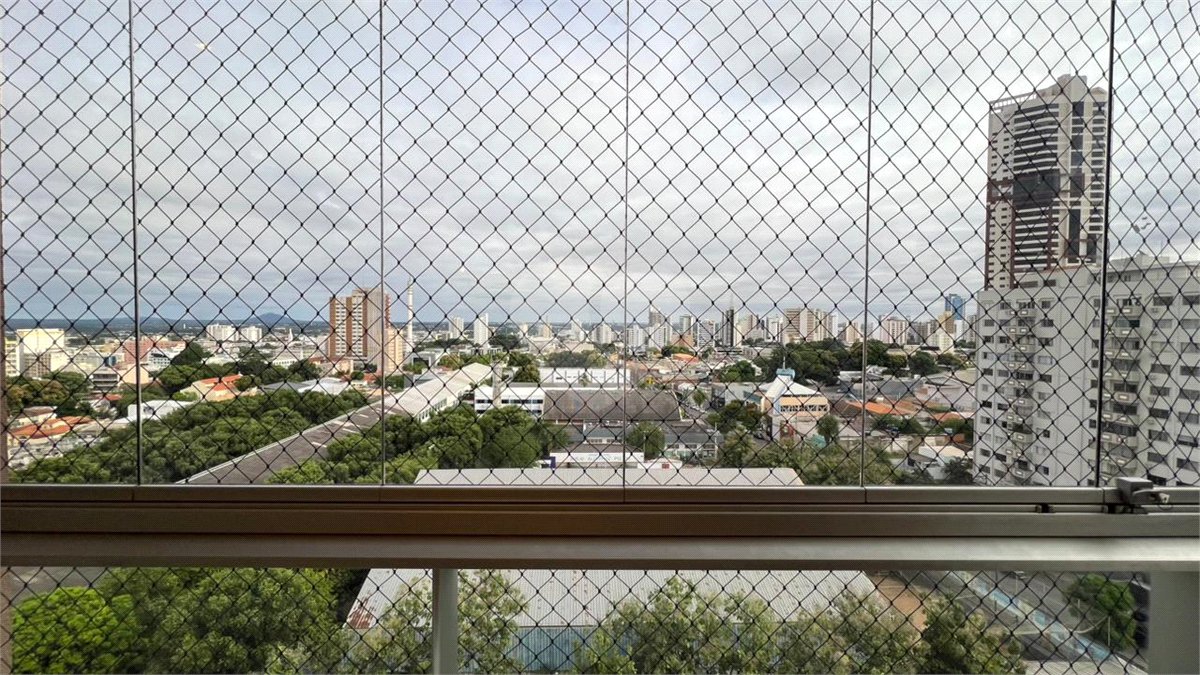 Apartamento à venda com 3 quartos, sendo 1 suíte, no Centro-norte, Cuiabá, MT