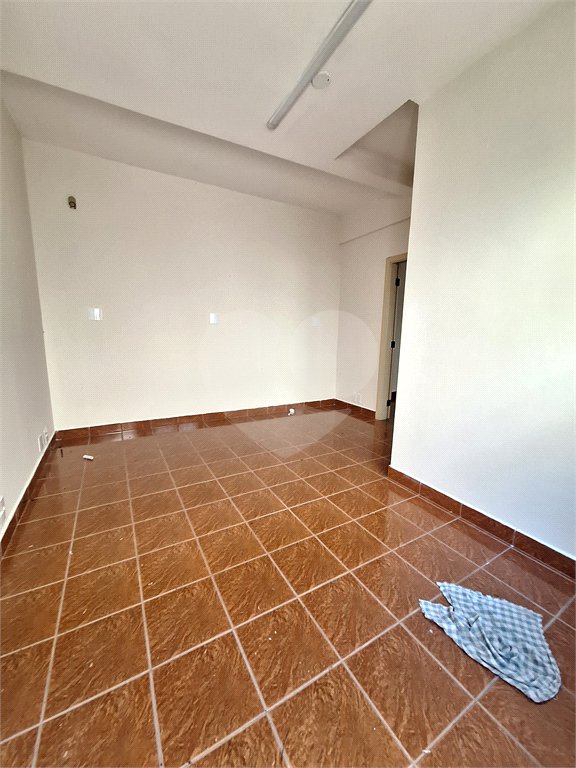Casa à venda ou para alugar com 4 quartos, sendo 2 suítes,  em Santa Rosa, Vinhedo, SP