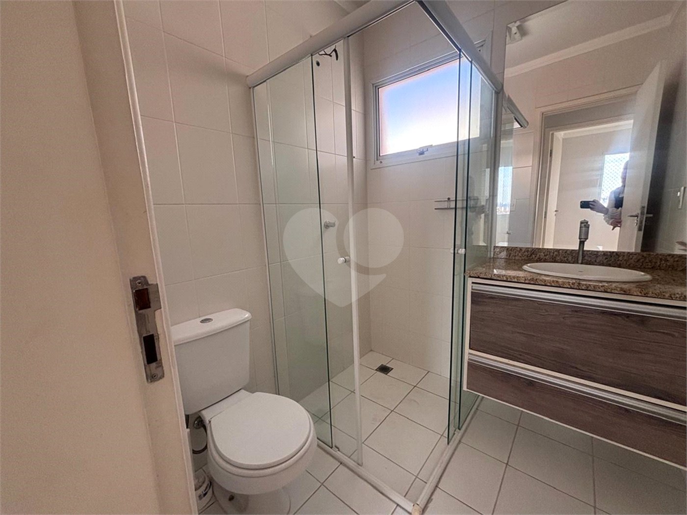 Apartamento à venda com 3 quartos, sendo 1 suíte, em Jardim Piratininga, Sorocaba, SP