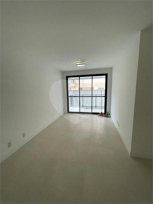 Apartamento à venda com 3 quartos, sendo 1 suíte, em Maracanã, Rio de Janeiro, RJ