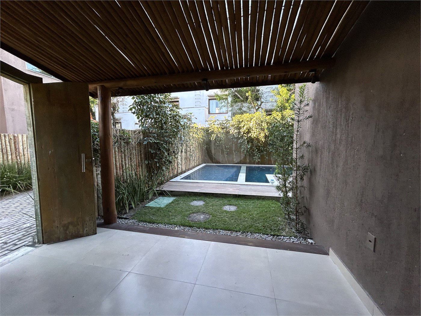 Duplex à venda com 3 suítes no Centro / Arraial D'ajuda, Porto Seguro, BA