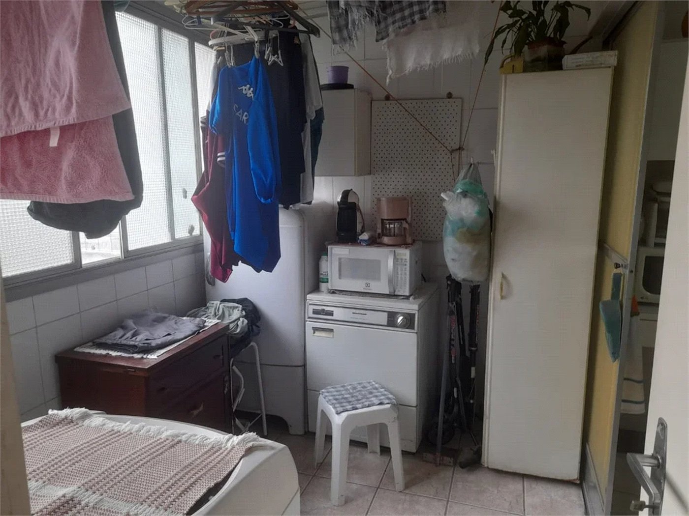 Apartamento à venda com 3 quartos, sendo 1 suíte, em Vila Pirajussara, São Paulo, SP