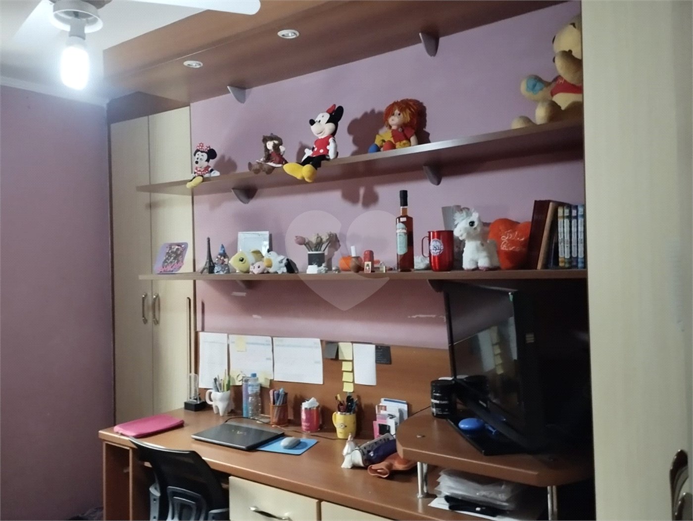 Sobrado à venda com 4 quartos, sendo 1 suíte, em Tremembé, São Paulo, SP