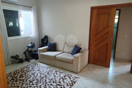 Casa à venda com 2 quartos, sendo 1 suíte, no condomínio Terras de Mont Serrat, Salto - SP