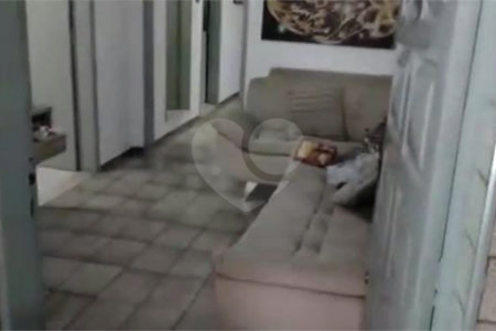 Casa Térrea à venda com 6 quartos em Jardim Rosana, São Paulo, SP