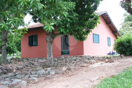 Fazenda à venda com 6 quartos, sendo 3 suítes, em Caldeira, Indaiatuba, SP