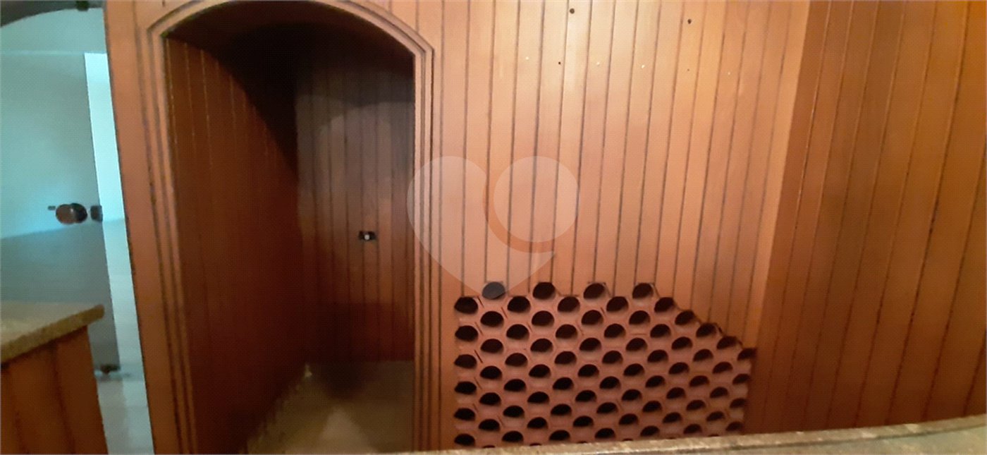 Sobrado à venda com 4 quartos, sendo 2 suítes, em Jardim França, São Paulo, SP