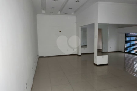 Salão para alugar no Centro, Araraquara, SP