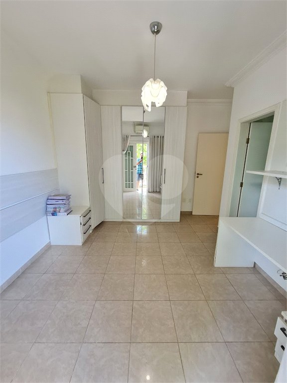 Casa à venda com 4 suítes no condomínio Residencial Villa dos Inglezes, Sorocaba - SP