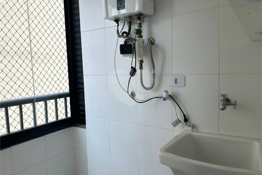 Apartamento à venda com 2 suítes em Pinheiros, São Paulo, SP