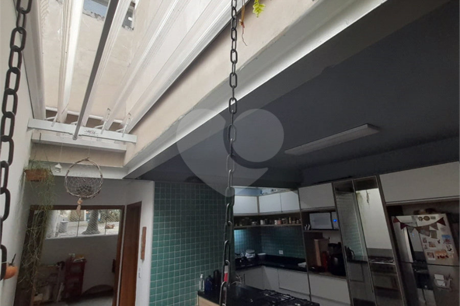 Sobrado à venda com 4 quartos, sendo 1 suíte, em Jardim São Paulo(zona Norte), São Paulo, SP
