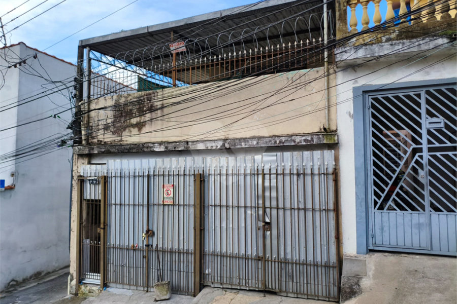 Sobrado à venda com 4 quartos, sendo 1 suíte, em Vila Medeiros, São Paulo, SP