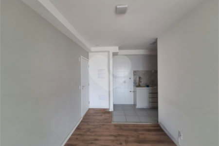 Apartamento à venda com 2 quartos, sendo 1 suíte,  em Vila Esperança, São Paulo, SP