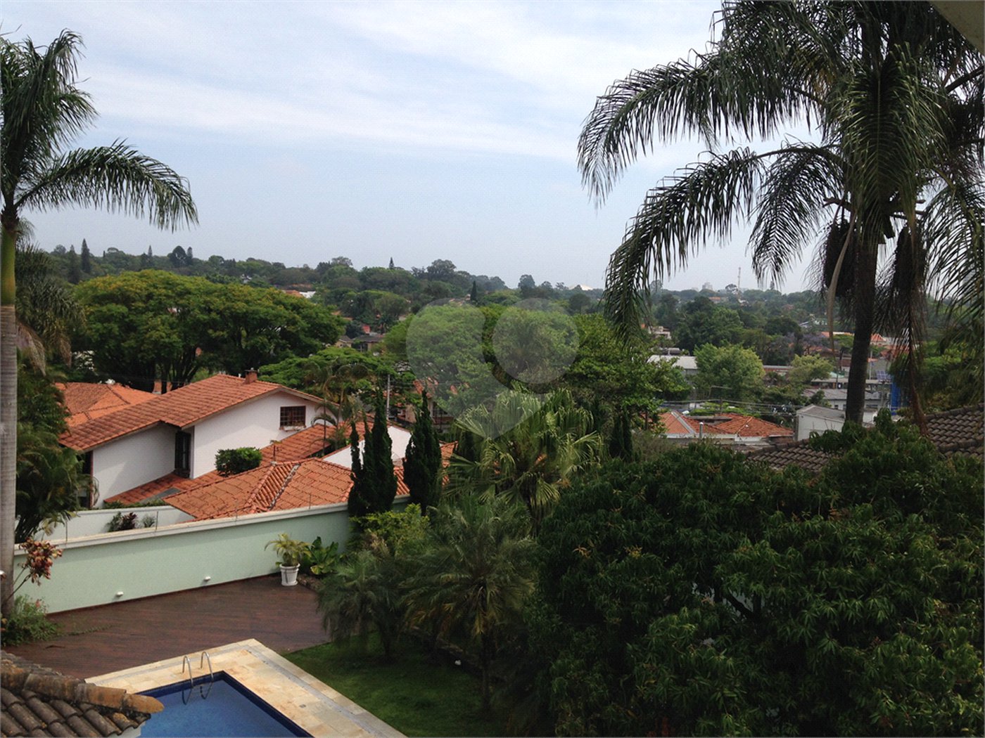 Casa à venda com 4 quartos, sendo 1 suíte,  em Jardim Petrópolis, São Paulo, SP