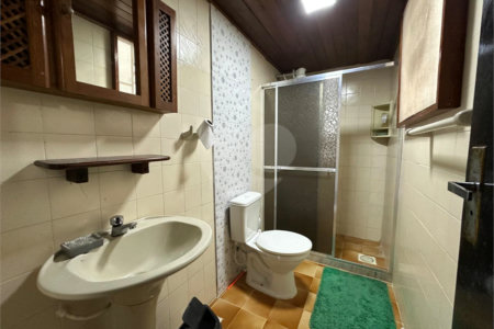 Casa em condomínio à venda com 2 quartos, sendo 1 suíte, em Ogiva, Cabo Frio, RJ