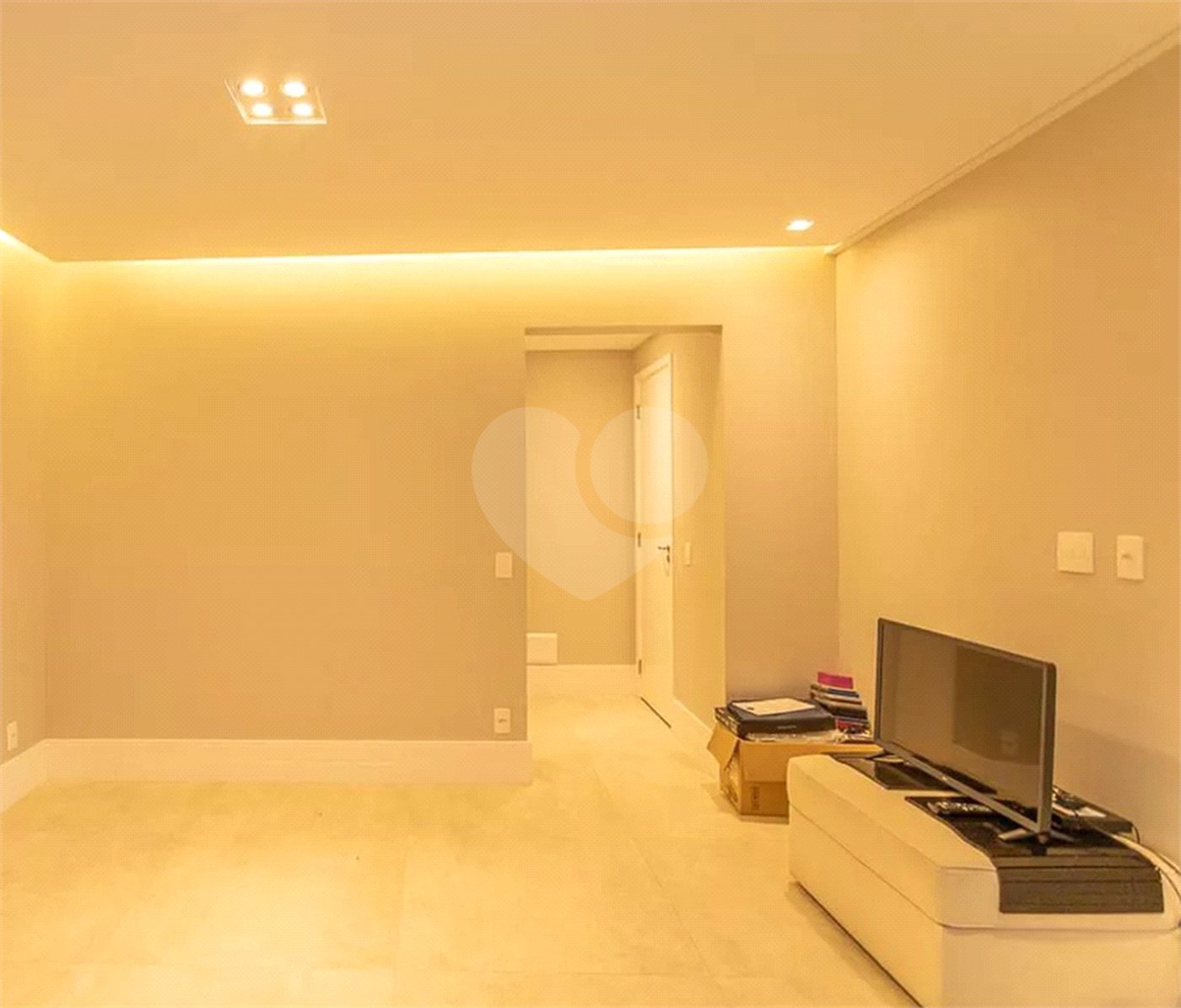 Apartamento à venda com 3 quartos, sendo 1 suíte, em Vila Anastácio, São Paulo, SP