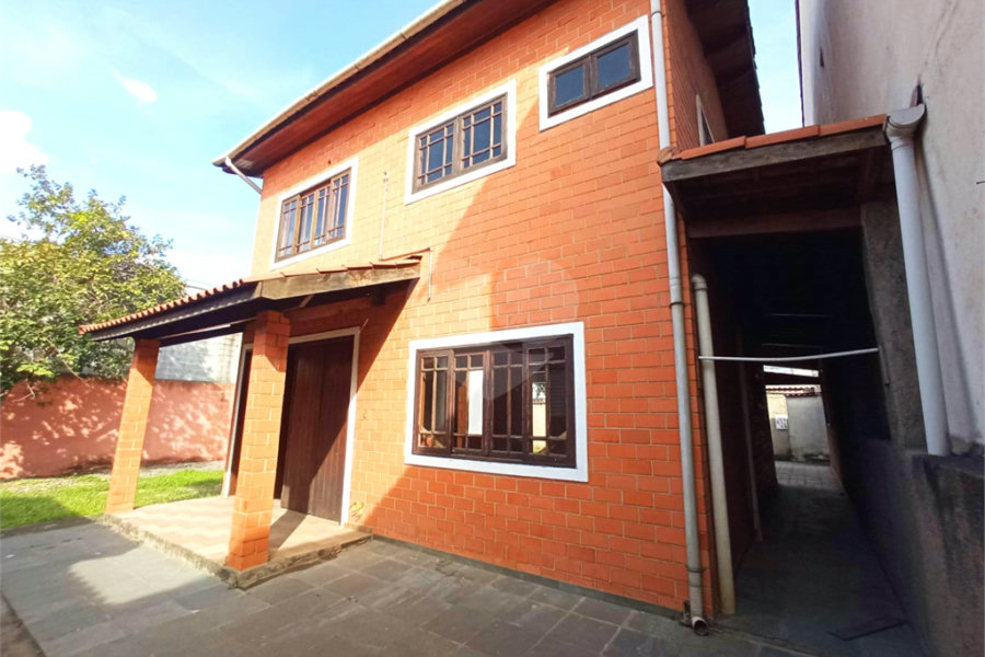 Casa à venda com 3 quartos, sendo 1 suíte, em Limão, São Paulo, SP