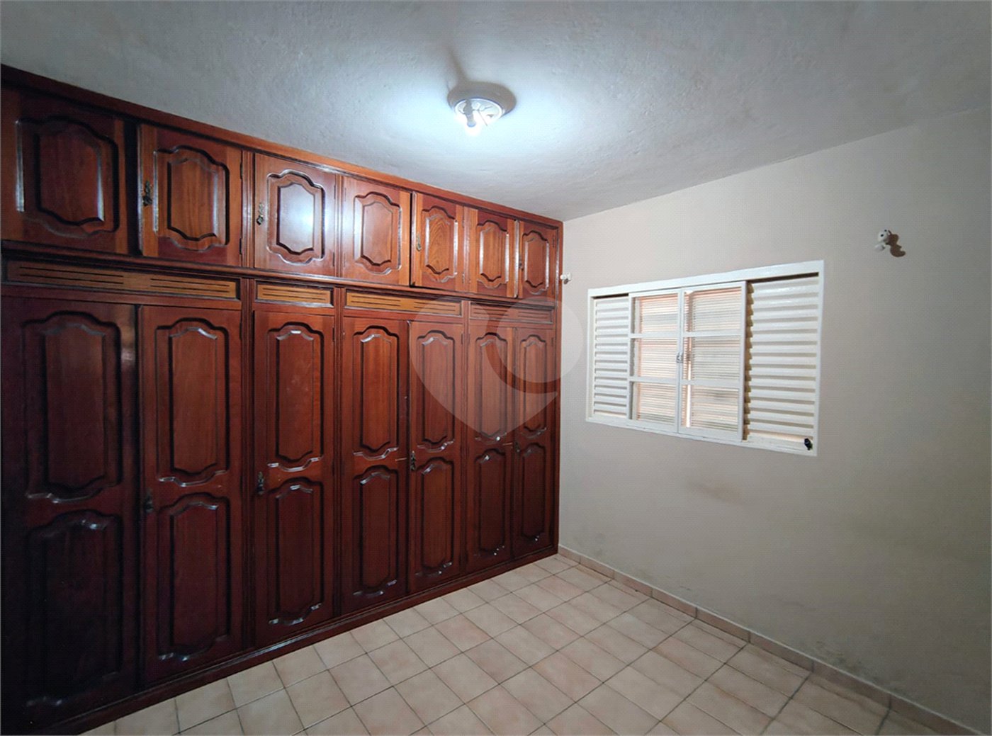 Casa à venda com 2 quartos em Parque Centenário, Jundiaí, SP