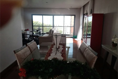 Apartamento à venda com 4 quartos, sendo 1 suíte, em Vila Andrade, São Paulo, SP