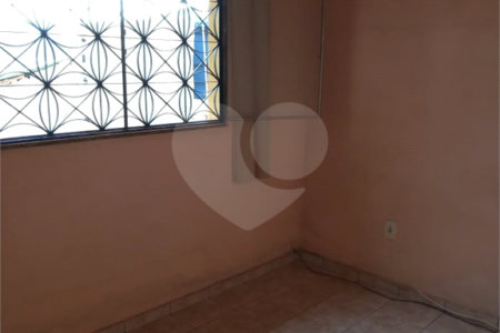 Casa à venda com 3 quartos em Campo Grande, Rio de Janeiro, RJ