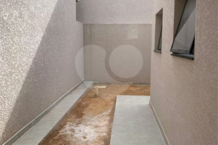 Casa à venda com 3 suítes no condomínio Residencial Celina, Atibaia - SP