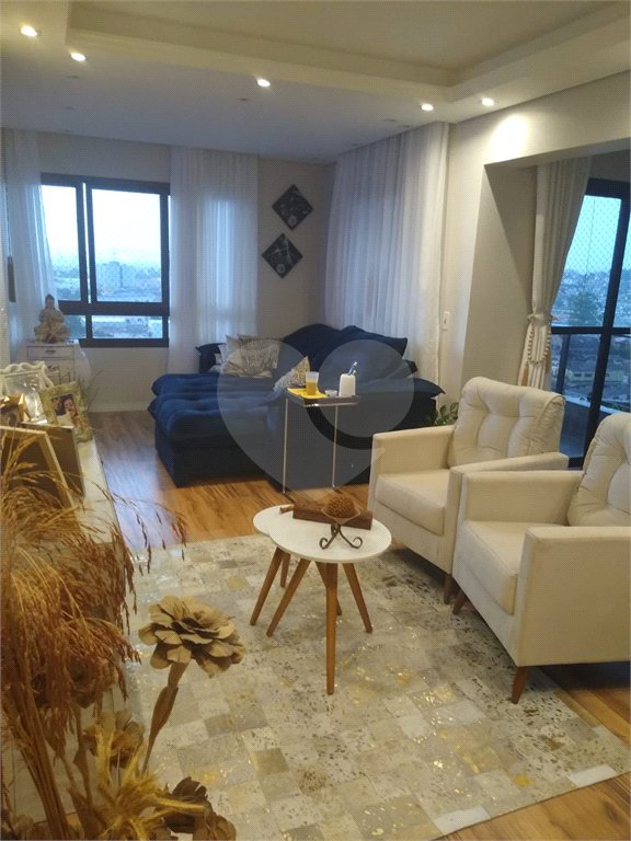 Apartamento à venda com 4 quartos, sendo 1 suíte, em Vila Galvão, Guarulhos, SP