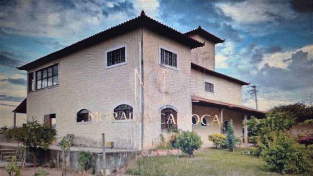 Casa à venda com 5 quartos, sendo 4 suítes,  em Rasa, Armação dos Búzios, RJ