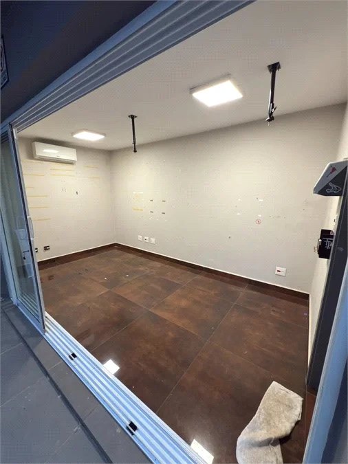 Sobrado à venda com 3 quartos, sendo 1 suíte,  em Brooklin Paulista, São Paulo, SP