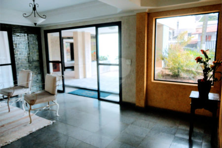Apartamento à venda com 3 suítes no Centro, Vinhedo, SP