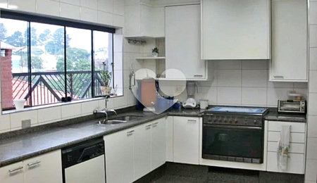 Sobrado à venda com 3 suítes em Tremembé, São Paulo, SP