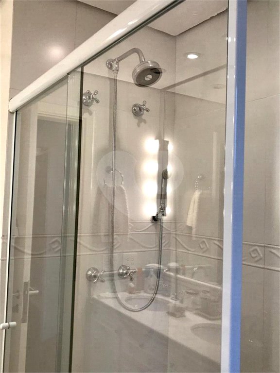 Apartamento à venda com 3 suítes em Vila Mariana, São Paulo, SP