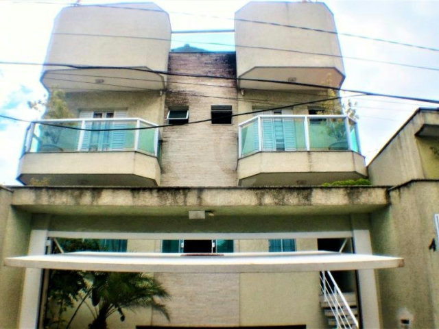 Casa à venda com 5 suítes no condomínio Travessa Tenente Ariston de Oliveira,4, São Paulo - SP