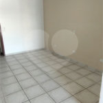 Sobrado à venda com 4 quartos, sendo 1 suíte, em Vila Nivi, São Paulo, SP