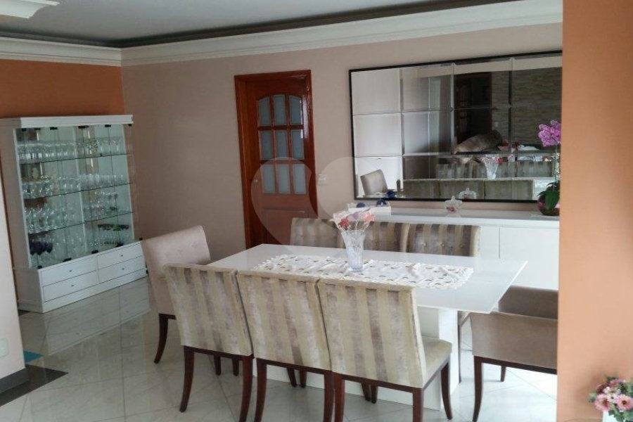 Apartamento à venda com 3 quartos, sendo 1 suíte, em Santana, São Paulo, SP