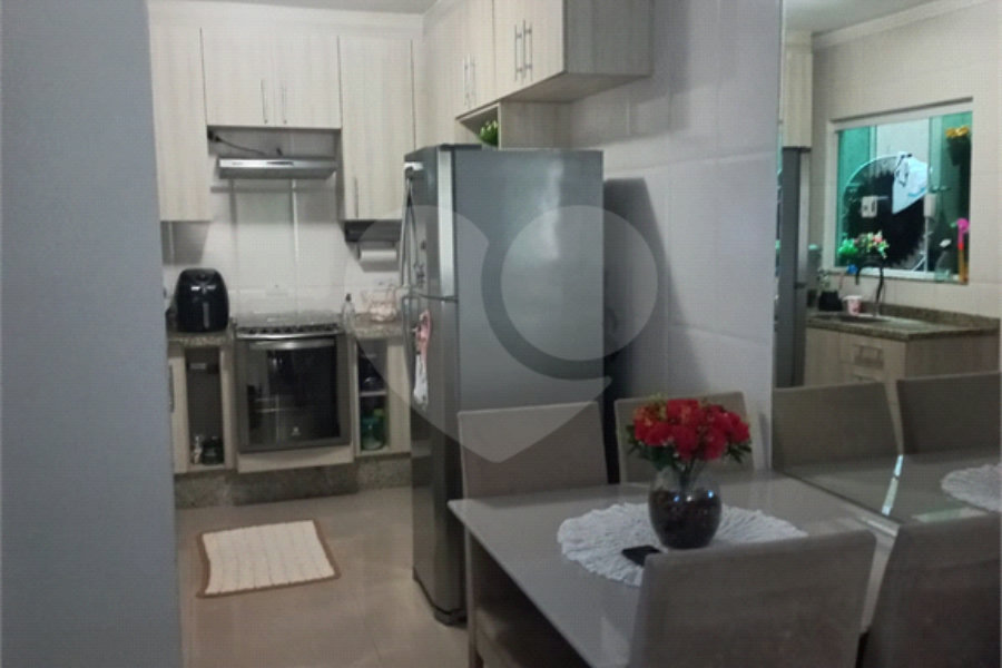 Casa à venda com 2 suítes no condomínio Madureira, São Paulo - SP