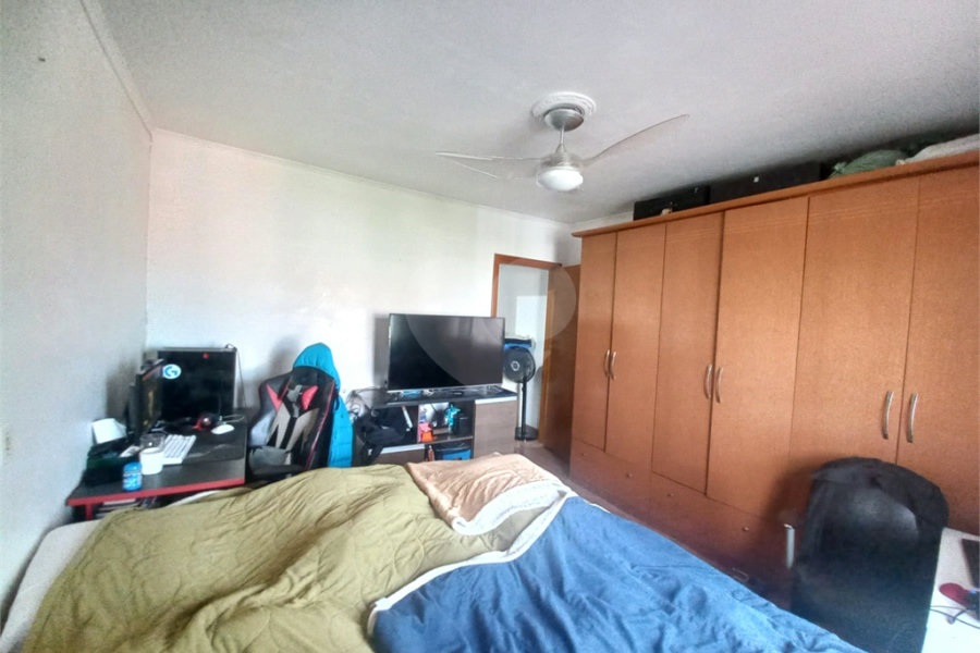 Sobrado à venda com 3 quartos em Vila Paiva, São Paulo, SP